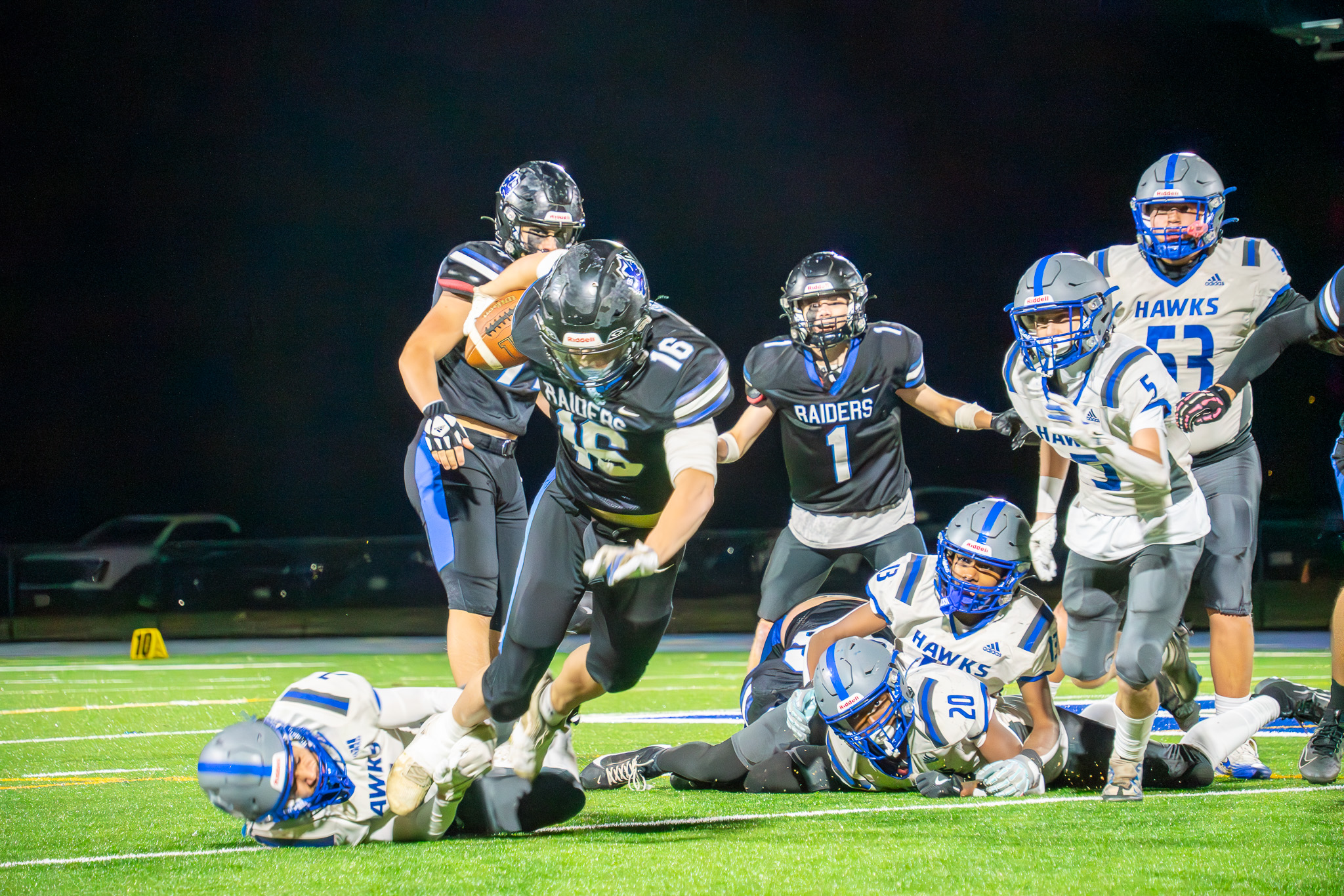 Football running play